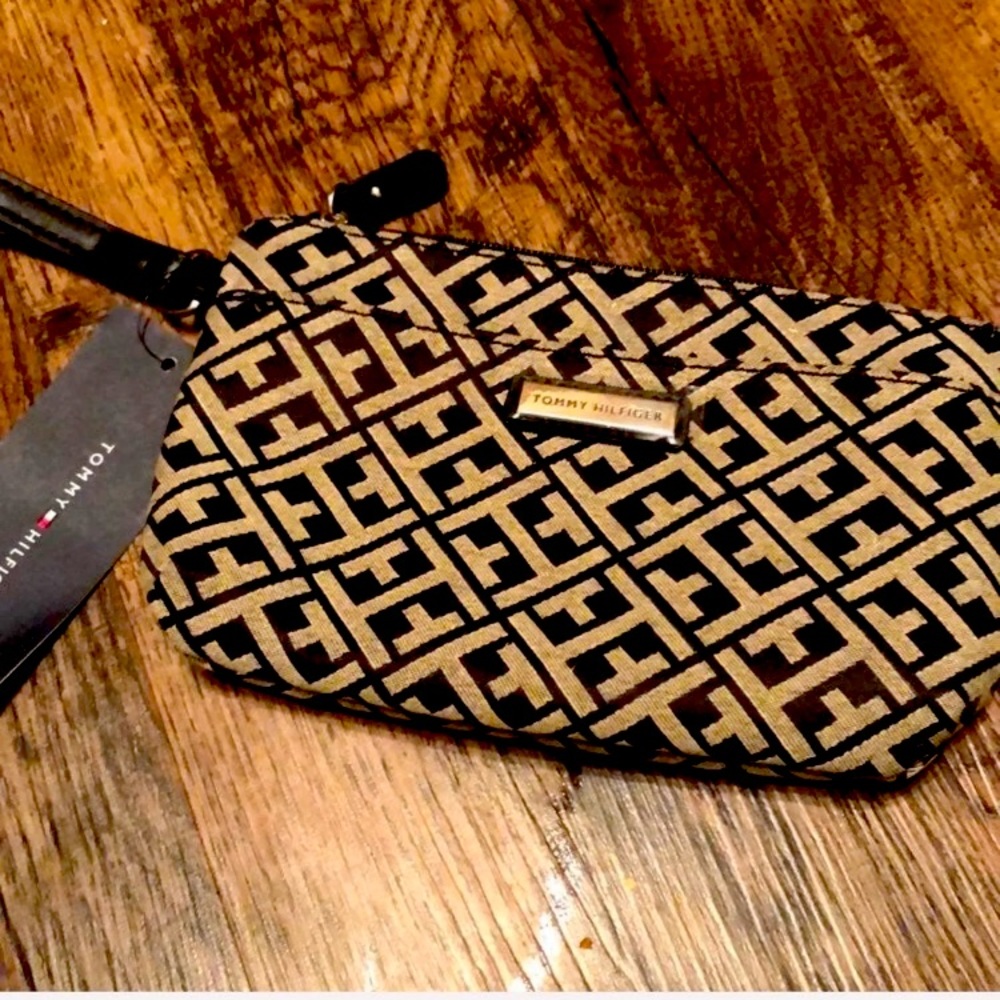 Tommy Hilfiger Black Logo Wristlet